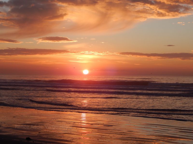 Gorgeous sunrise over New Jersey beach