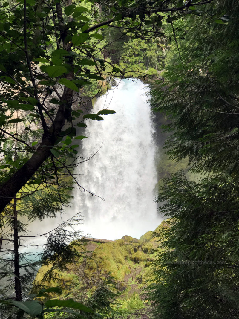 Waterfall in Oregon