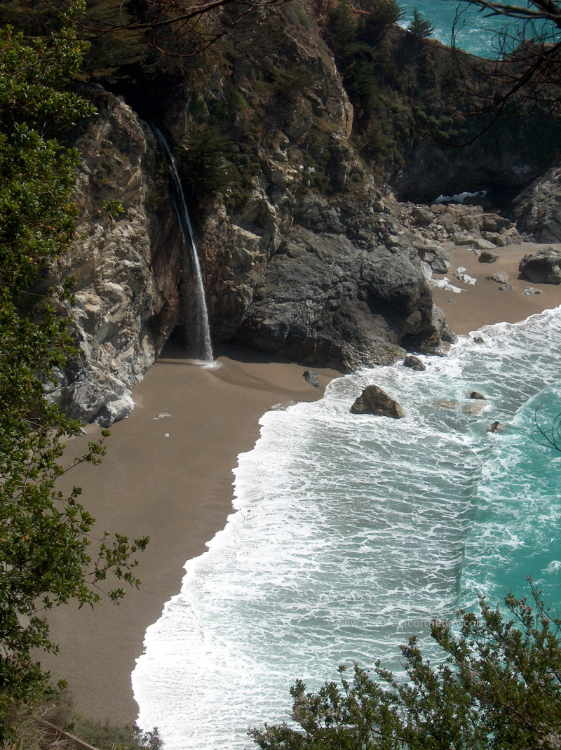 Turquise Beach in California 