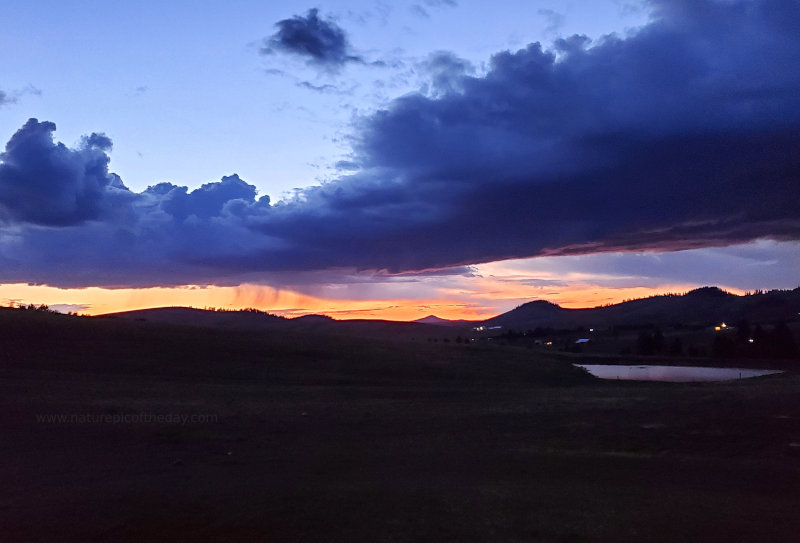 Rain at sunset over Eastern Washington