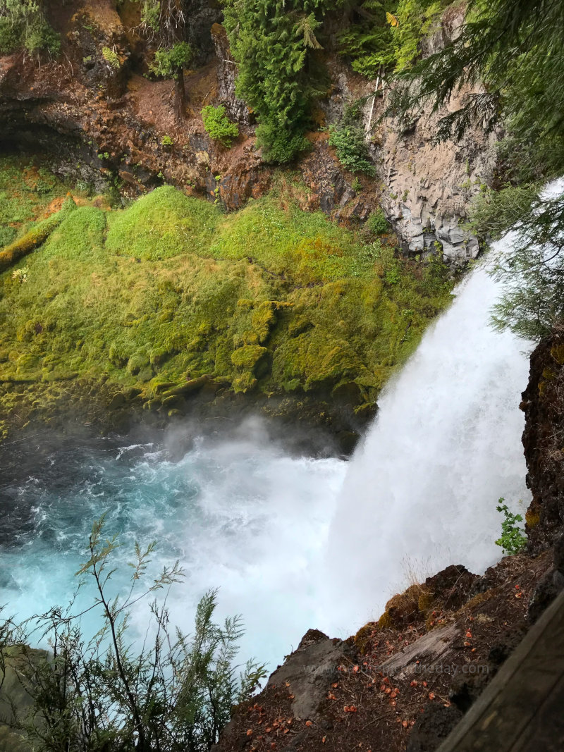 Koosah Falls